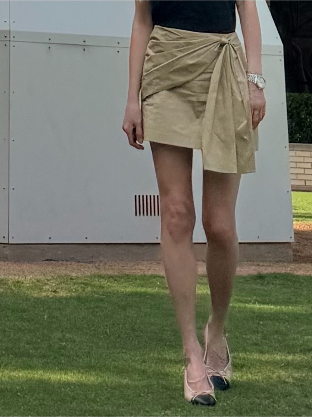H&M Tan Knot-Detail Mini Skirt - Picture 7 of 7